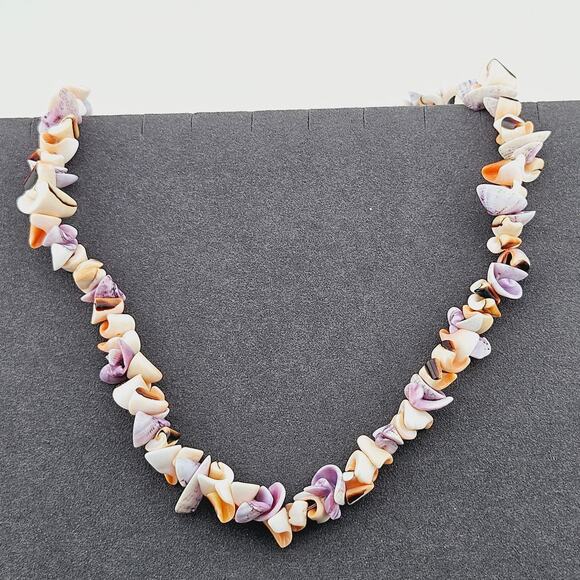 Multicolor Beaded Swirly Shell Necklace Natural Beachy Mermaidcore Tiki Party - Picture 1 of 5